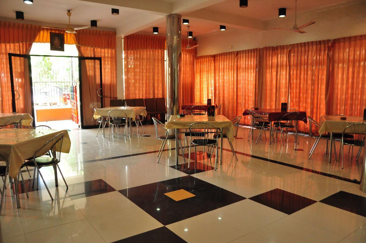 Wh Beach Resort Weligama Luaran gambar