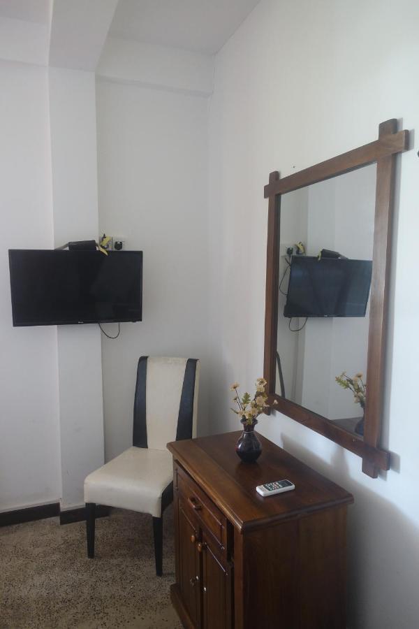Wh Beach Resort Weligama Luaran gambar
